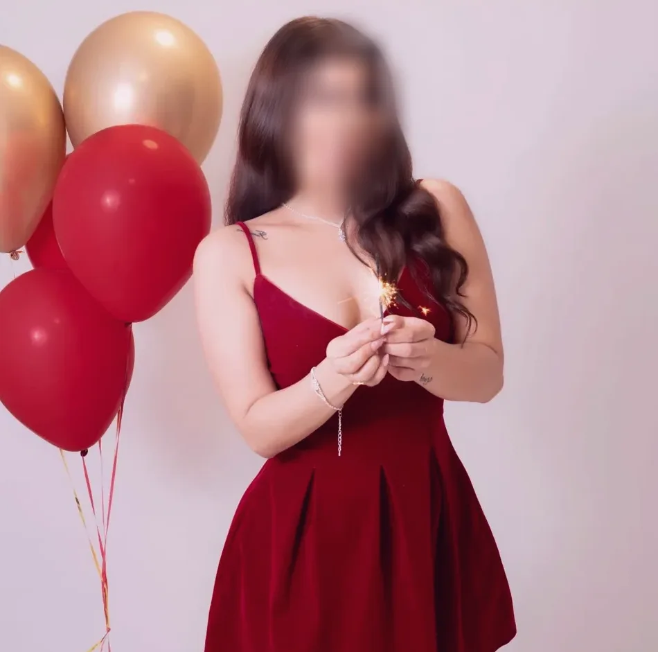 Carmela, 24 anni