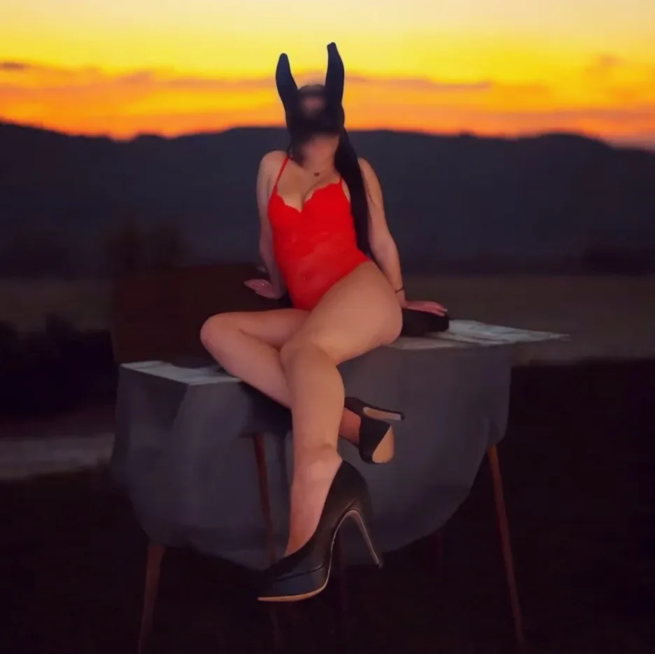 Ginevra, 26 anni